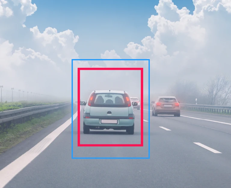 Tailgating warning alert from AI dash cam in commercial van